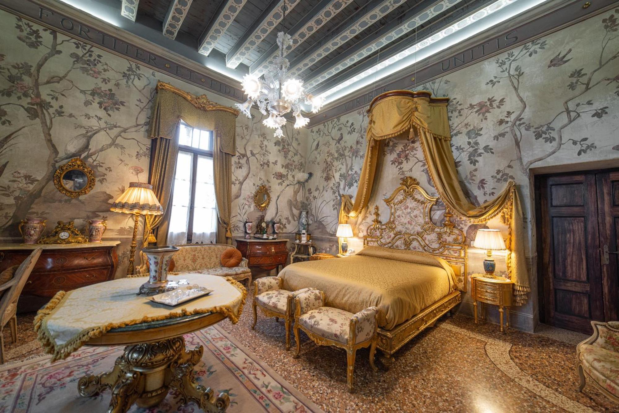 Relais Castello Bevilacqua Bagian luar foto