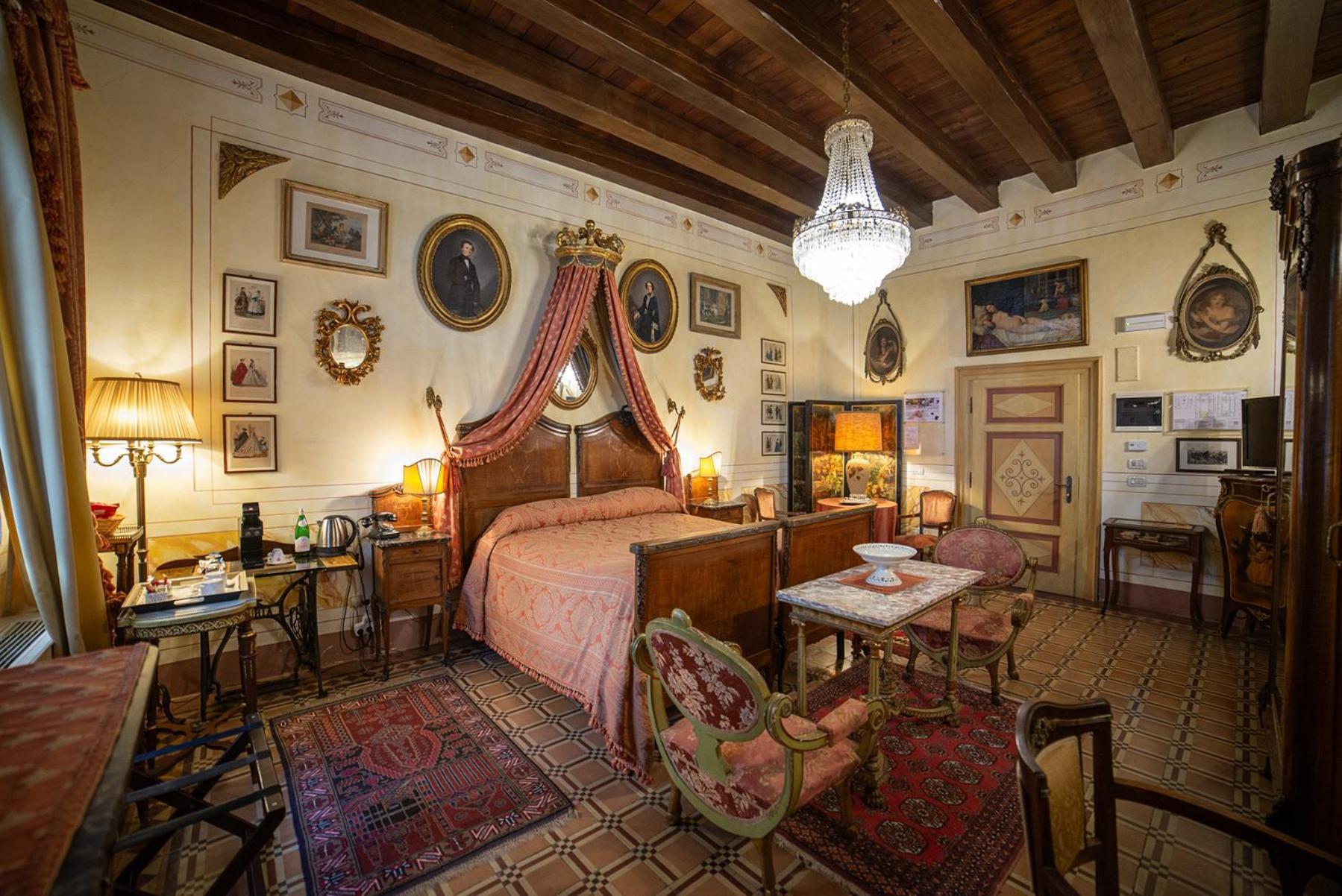 Relais Castello Bevilacqua Bagian luar foto