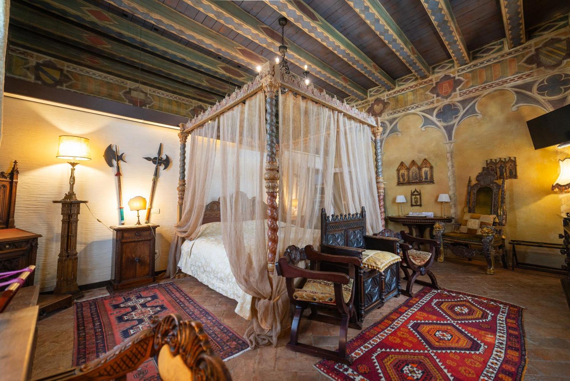 Relais Castello Bevilacqua Bagian luar foto