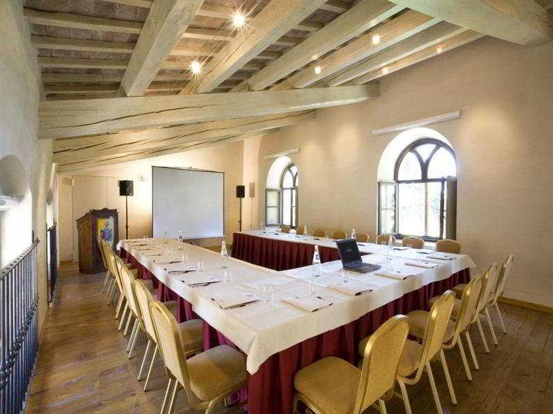 Relais Castello Bevilacqua Bagian luar foto